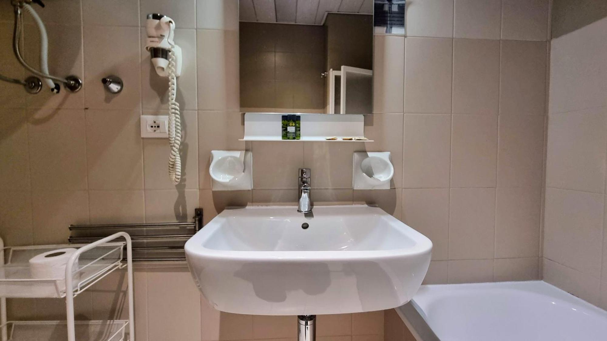 Locanda Al Volo Tommaseo Trieste Eksteriør bilde